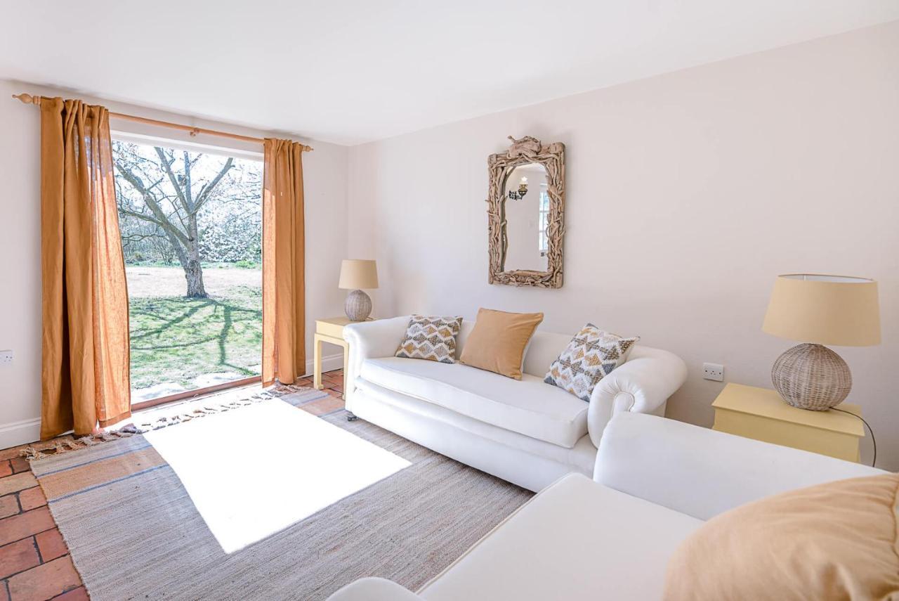 Вилла The Coach House Eyke Air Manage Suffolk Вудбридж Экстерьер фото